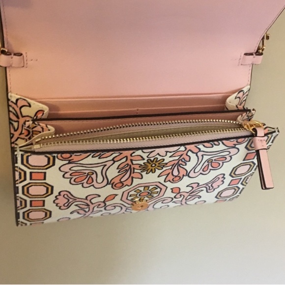 Tori Burch Crossbody - Picture 3 of 5